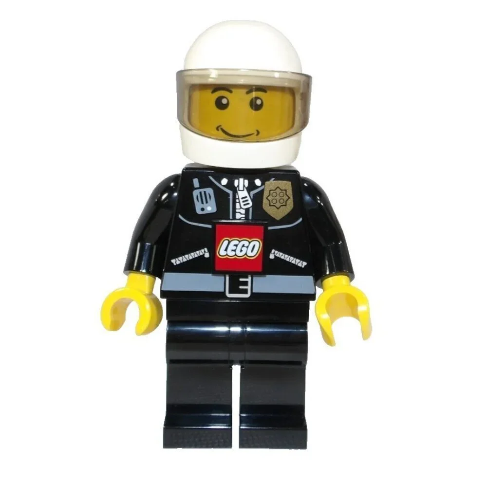 LEGO Police figure LED 8" tall flashlight AAA batteries NOT INCLUDED - Picture 2 of 4